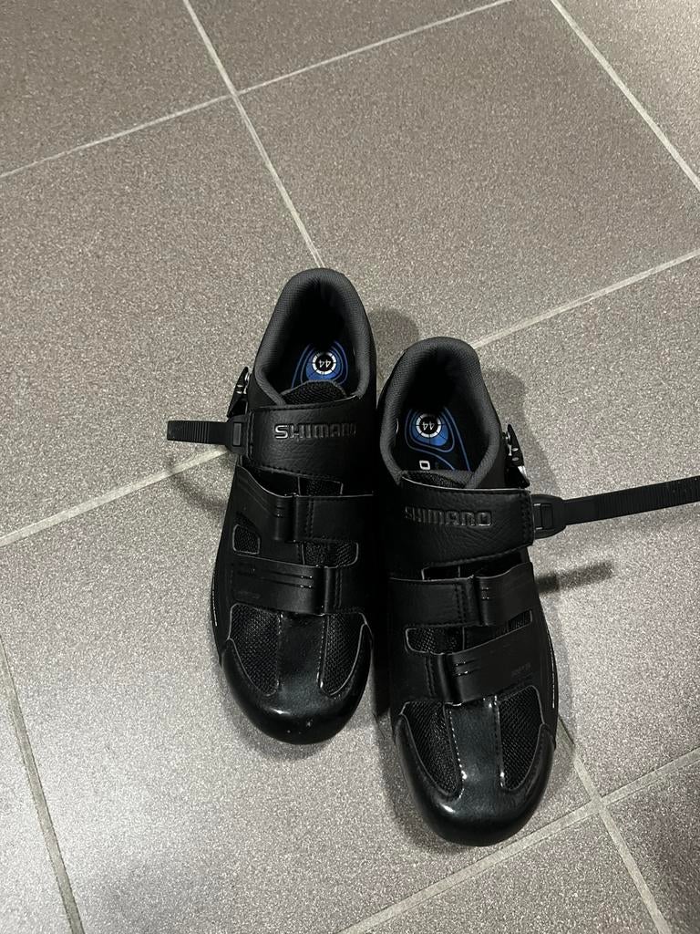 Koersfietsschoenen 44 shimano, Ophalen, Zo goed als nieuw, Schoenen