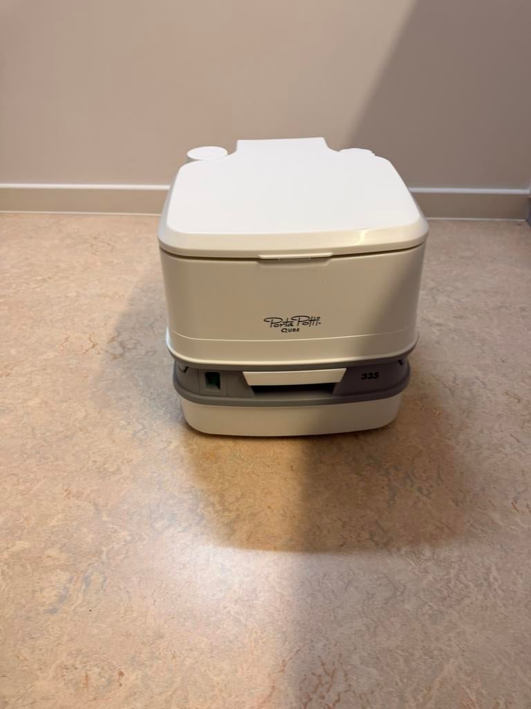 Theftord Porta potti, Caravanes & Camping, Enlèvement, Comme neuf