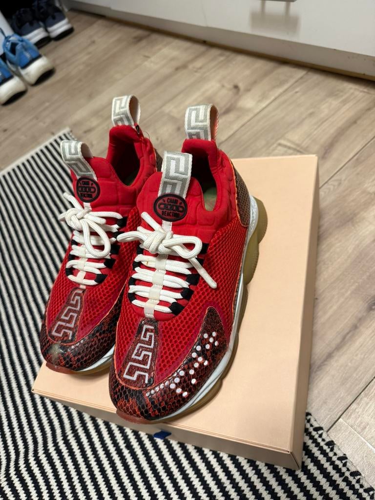 Versace Chain Reaction Sneakers - Rouges/Barocco - Taille 40, Vêtements | Hommes, Chaussures, Enlèvement ou Envoi, Comme neuf