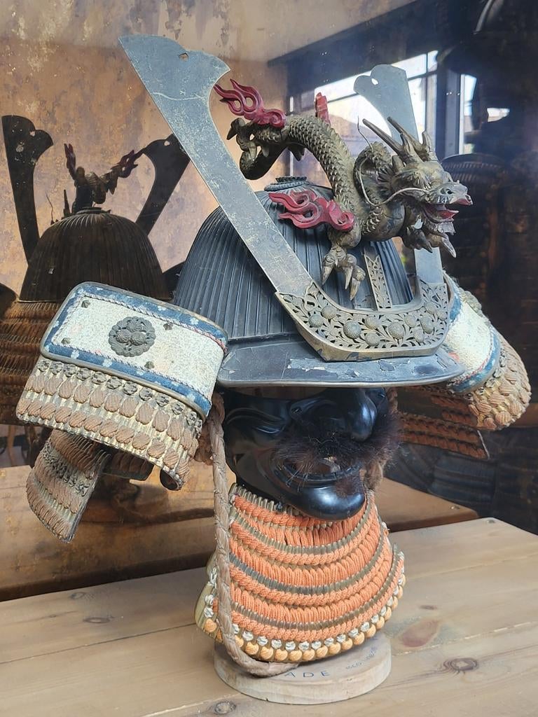 Kabuto complet Yoroi 62 Ken Signé "TRES RARE" période EDO, Collections, Enlèvement ou Envoi, Autres, Épée ou sabre
