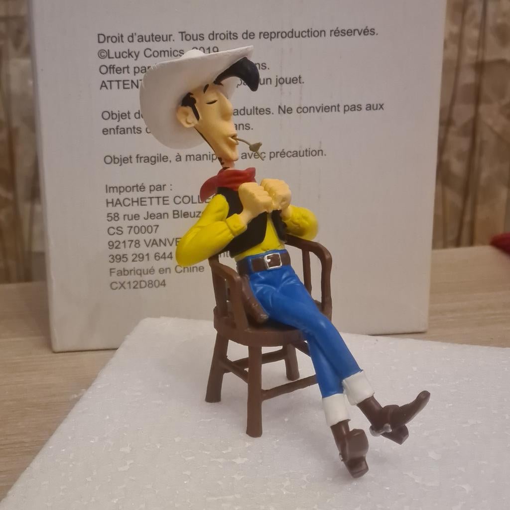 lucky luke  assis sur une chaise  2019, Verzamelen, Ophalen of Verzenden