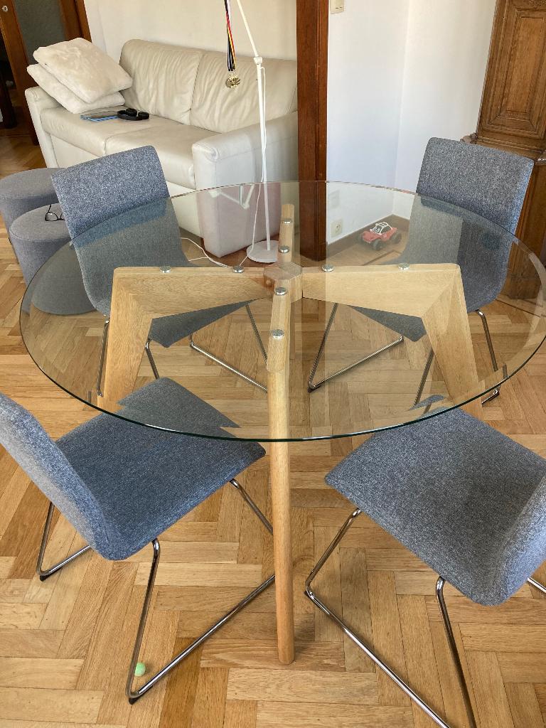 Table design en verre, Maison & Meubles, Tables | Tables à manger, Cinq personnes ou plus, Design, Rond, Enlèvement