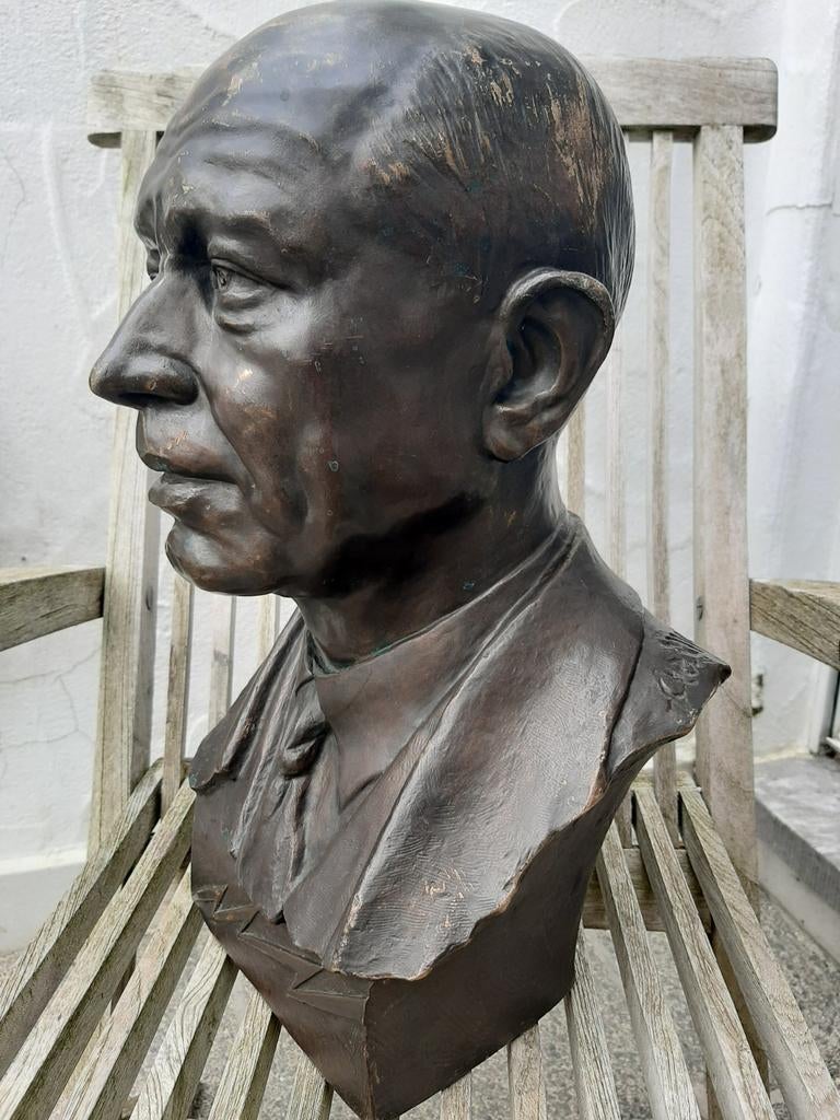 Grote bronzen buste gesigneerd Ad.Mertens (1910-1968), Antiek en Kunst, Kunst | Beelden en Houtsnijwerken, Ophalen of Verzenden