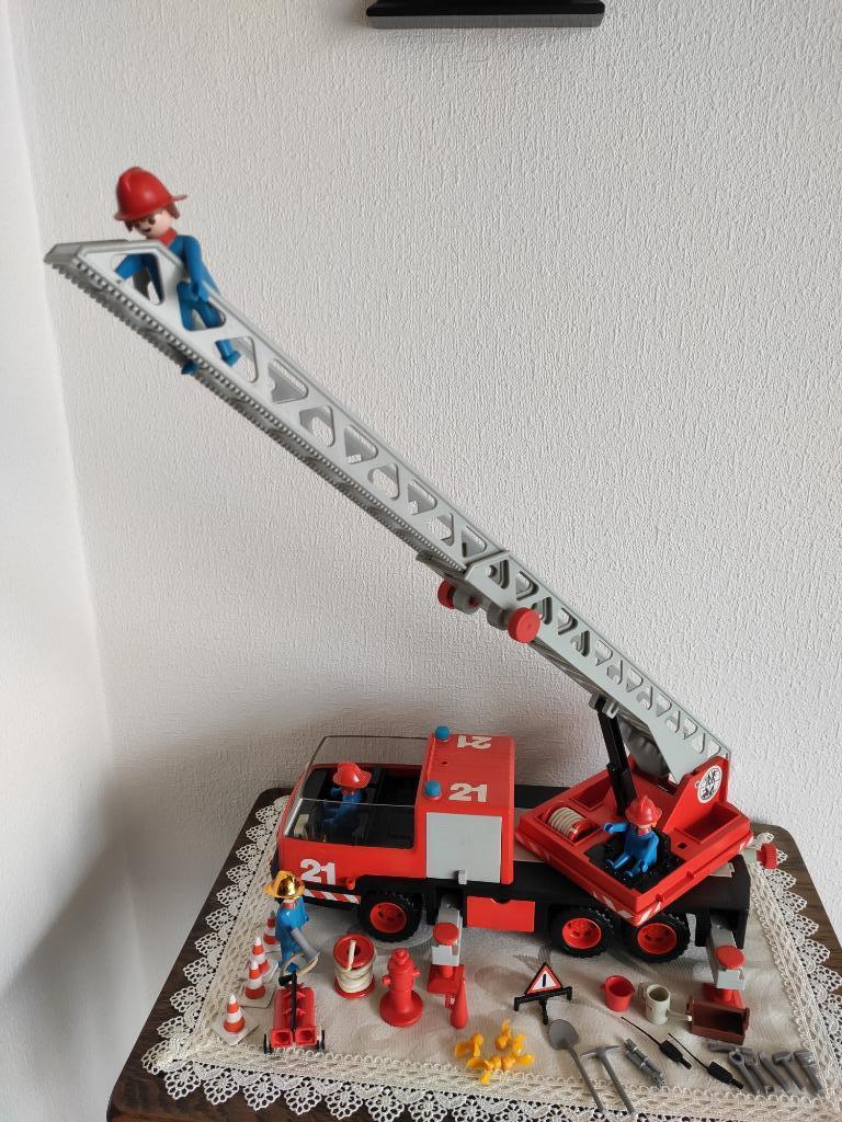 Vintage Playmobil Geobra 3525 - Brandweer ladderwagen  1981, Kinderen en Baby's, Speelgoed | Playmobil, Ophalen, Zo goed als nieuw