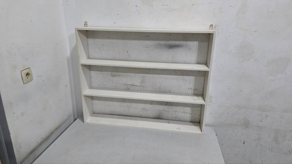 ancien étagère mural vintage  couleur blanc  très solide trè, Enlèvement ou Envoi