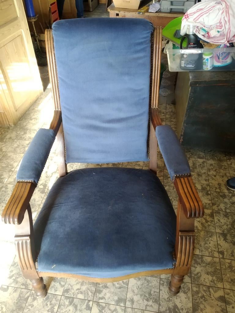 Fauteuil Voltaire, Enlèvement