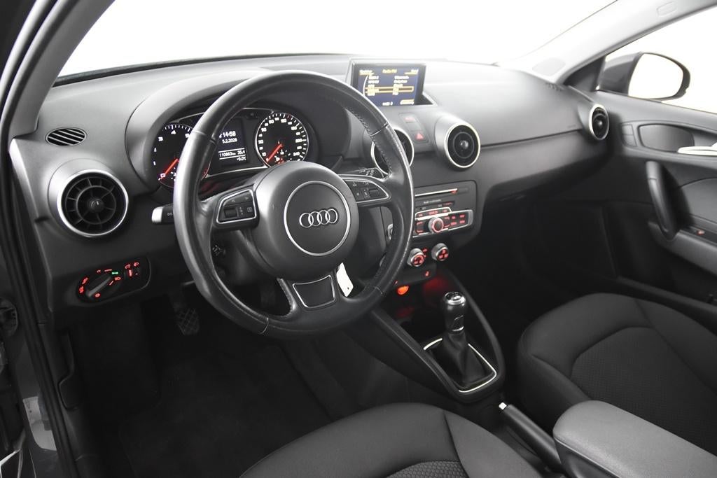 Audi A1 Sportback S-Line *Navigatie*Airco*Stoelverwarming*, Auto's, Voorwielaandrijving, Stof, A1, Bedrijf
