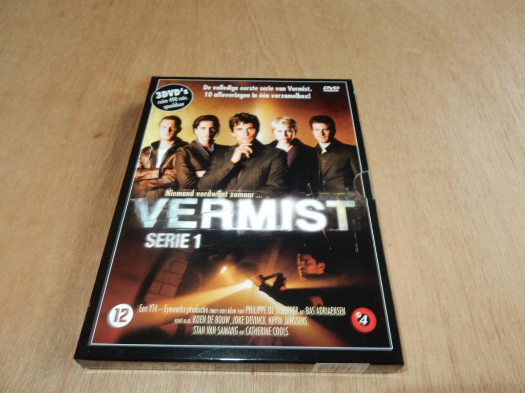nr.2004 - Dvd box: vermist serie 1 - misdaad, Enlèvement ou Envoi, Mafia et Policiers, Coffret, Comme neuf