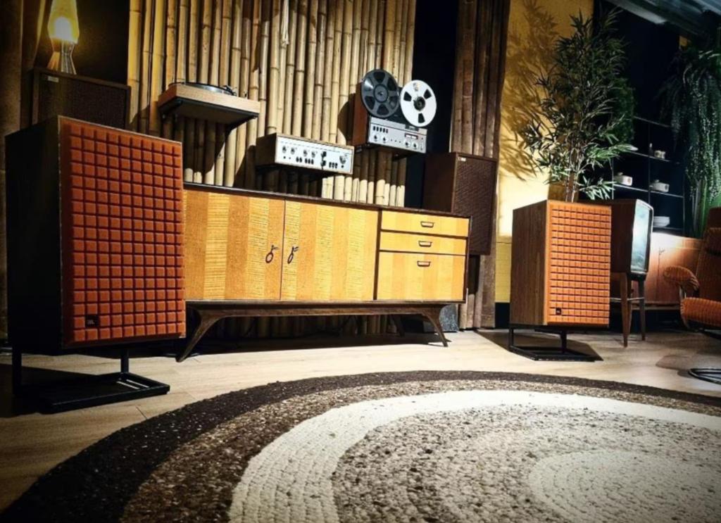 JBL Classic L52, L82 en L100 MKII Demoklaar! Inruildeals ok., Ophalen of Verzenden, Zo goed als nieuw, Front, Rear of Stereo speakers