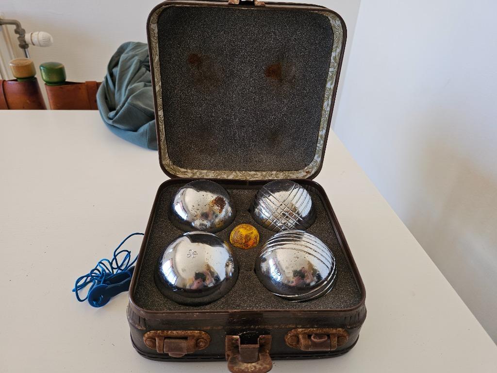Oude jeu de boules petanque In koffertje handvat is geplakt, Ophalen of Verzenden