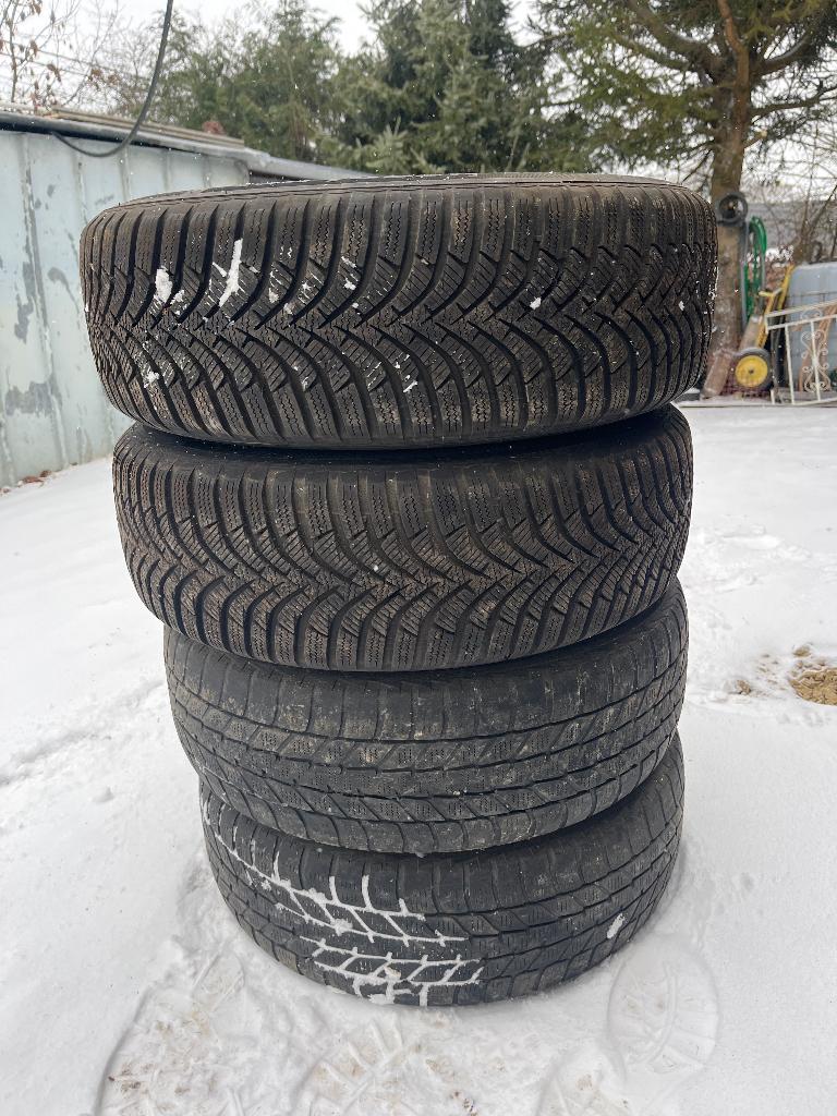 Jantes avec pneus Mini countryman 2010, Enlèvement, Utilisé, Pneumatique, Cric de garage