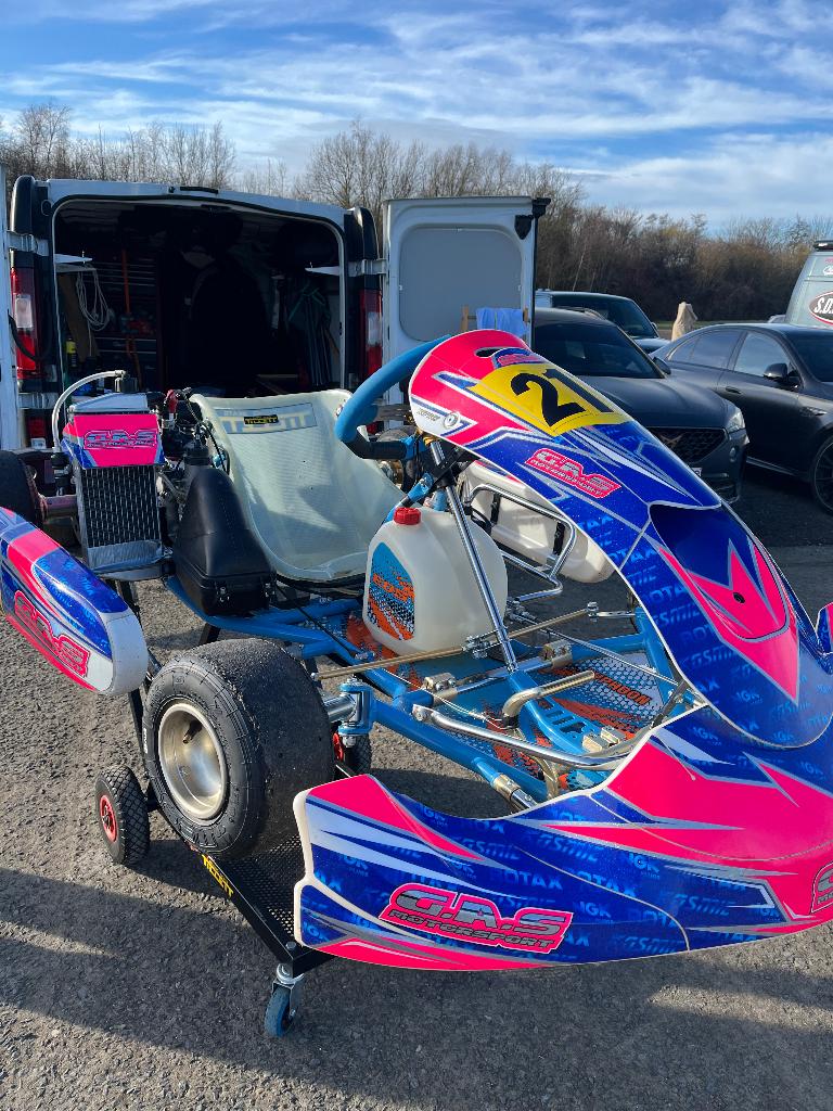 Karting, Ophalen, Zo goed als nieuw, Kart