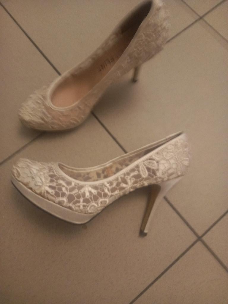 Escarpins hauts beiges, ANDERE, Beige, Escarpins, Comme neuf