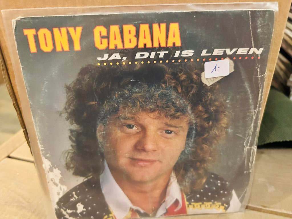 Tony Cabana : ja, dit is leven, Ophalen of Verzenden, Zo goed als nieuw
