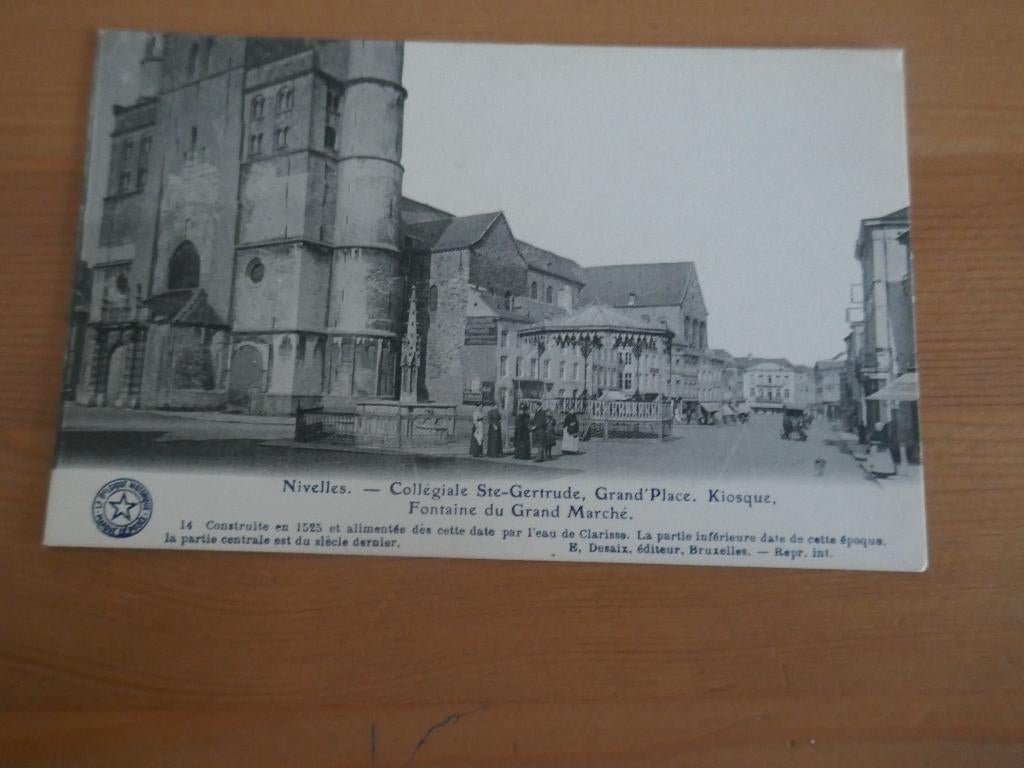 nivelles collégiale Ste Gertrude, grand'place, kiosque, Enlèvement ou Envoi, Non affranchie, Brabant Wallon