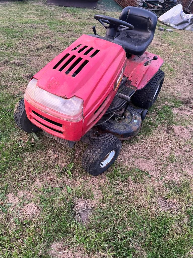 Zitmaaier MTD maaidek is goed motor moet nagekeken worden, Enlèvement
