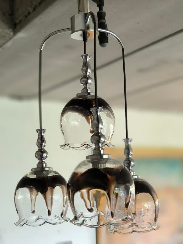 Murano trapsgewijze kroonluchter met 4 glazen, Italië jaar 1, Huis en Inrichting, Lampen | Kroonluchters, Ophalen, Gebruikt, Glas
