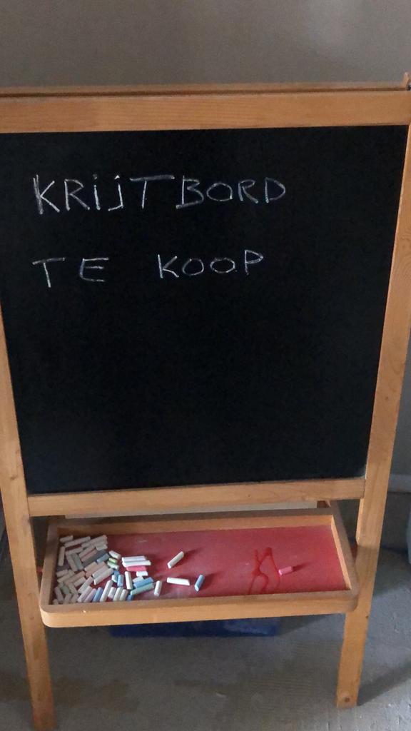 Krijtbord + krijtjes, Ophalen, Zo goed als nieuw, Krijtbord
