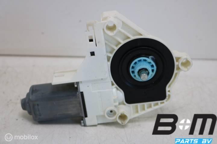 Raammotor LV Audi Q3 8U 8K0959801B, Gebruikt