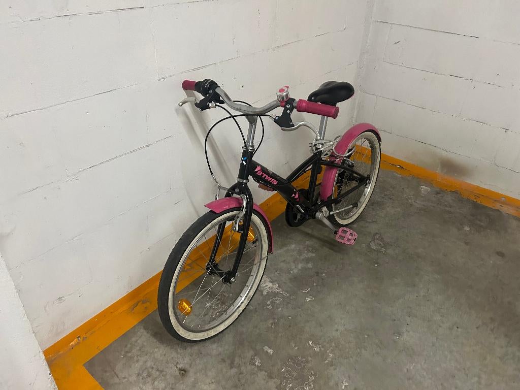 Kinderfiets BTWIN 20 inch zwart/roze – goede staat, Fietsen en Brommers, Ophalen, 20 inch, B-twin