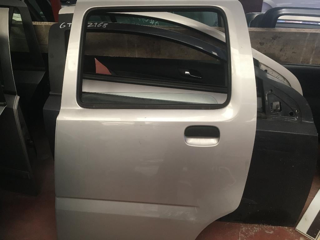 PORTIERE ARRIERE OPEL AGILA A, Arrière, RUE BRIGADE PIRON 307, Enlèvement, Utilisé