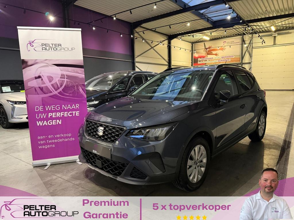 Seat Arona 1.0TSi DAB Carplay LED Alu velgen Nieuwstaat!, Auto's, Seat, 0 kg, Parkeersensor, 95 pk, Bedrijf
