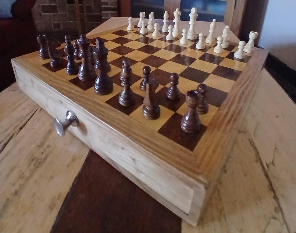 Vintage schaakbord met backgammon., Ophalen