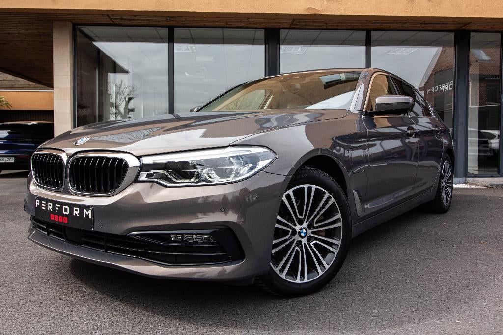 BMW 530e *SPORTLINE *SOFT CLOSE*HEAD UP*ACC* + 1J GRNT, Automaat, 4 deurs, 4 cilinders, Wit