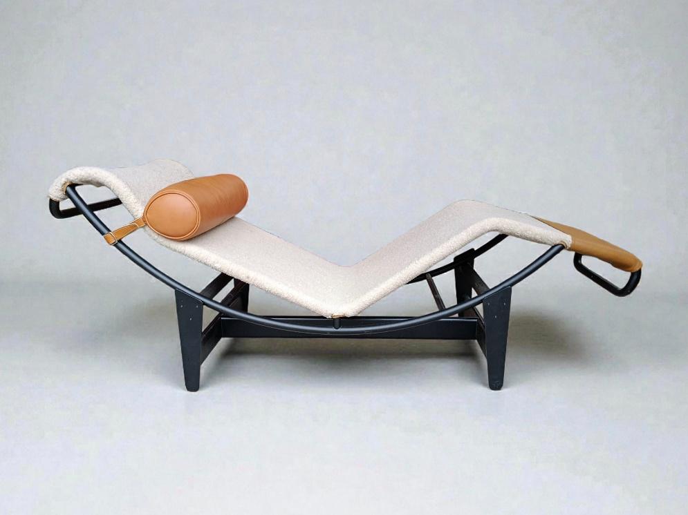 Perriand jeanneret le corbusier chaise longue lc4 cassina, Antiquités & Art, Enlèvement ou Envoi
