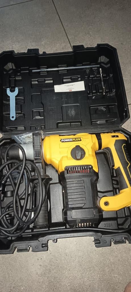 Powerplus POWX1196 + boren/bijtelset, Ophalen, Boormachine