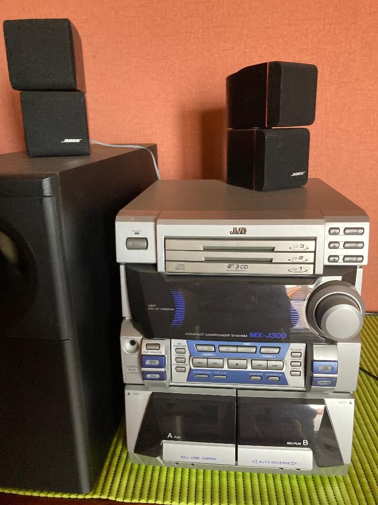 stereo installatie met boxen van bose, Ophalen, JVC