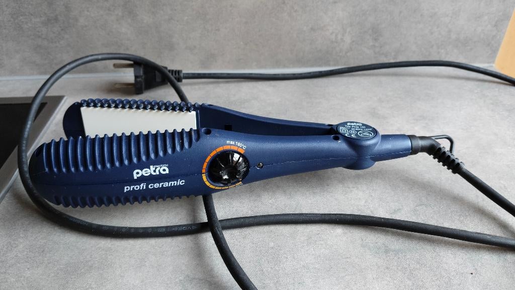 keramische stijltang petra profi, Handtassen en Accessoires, Ophalen of Verzenden, Gebruikt, Krultang of Stijltang