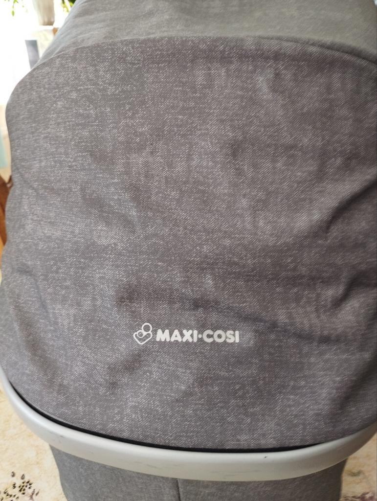 Nacelle "maxi.cosi"  neuf, Enfants & Bébés, Enlèvement