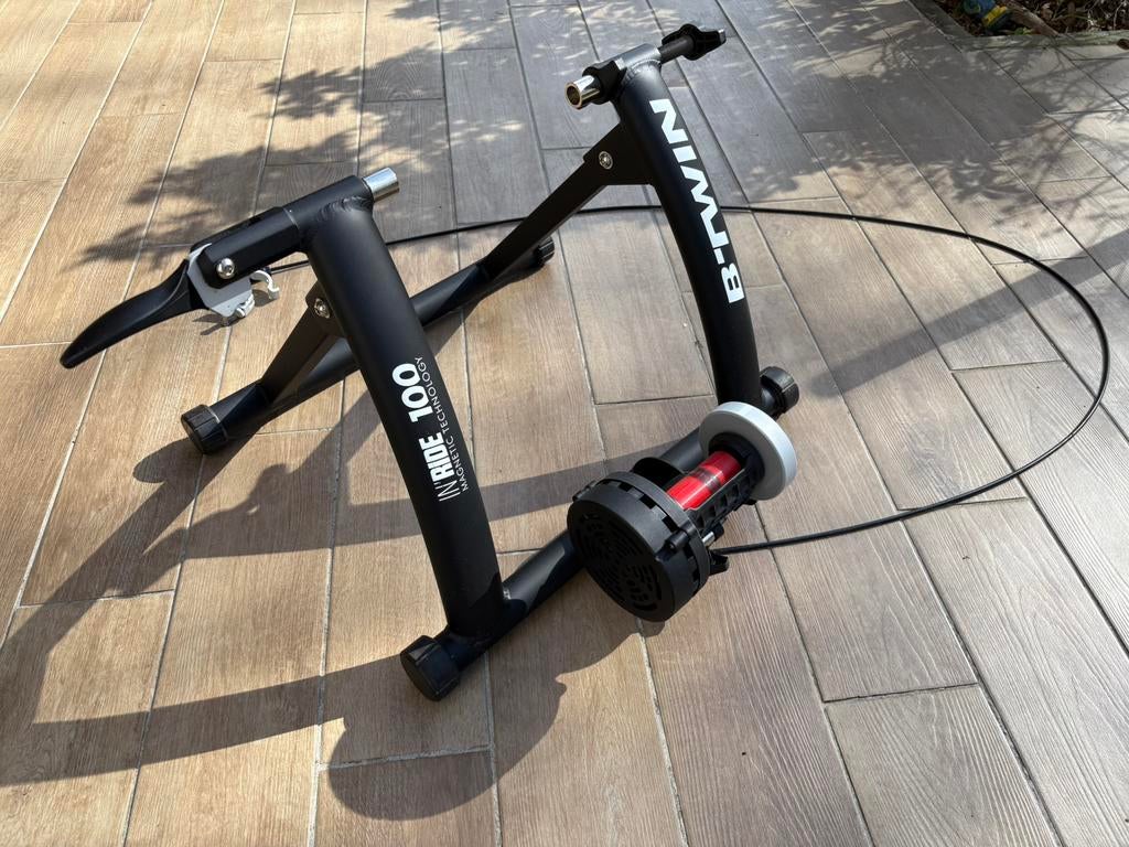 Rollentrainer In’Ride 100, Ophalen, Zo goed als nieuw