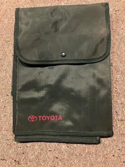 KUNSTSTOF FARDE TOYOTA VOOR B00RDPAPIEREN. VINTAGE, Ophalen of Verzenden