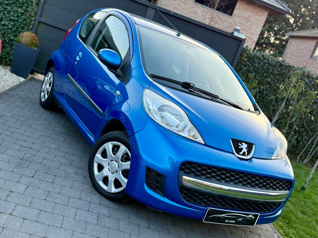 Peugeot 107 1.0i❗️83.000 KM❗️BEL ETAT * EURO 5 * CAR PASS, Auto's, Peugeot, Euro 5, 50 kW, Zwart, Blauw