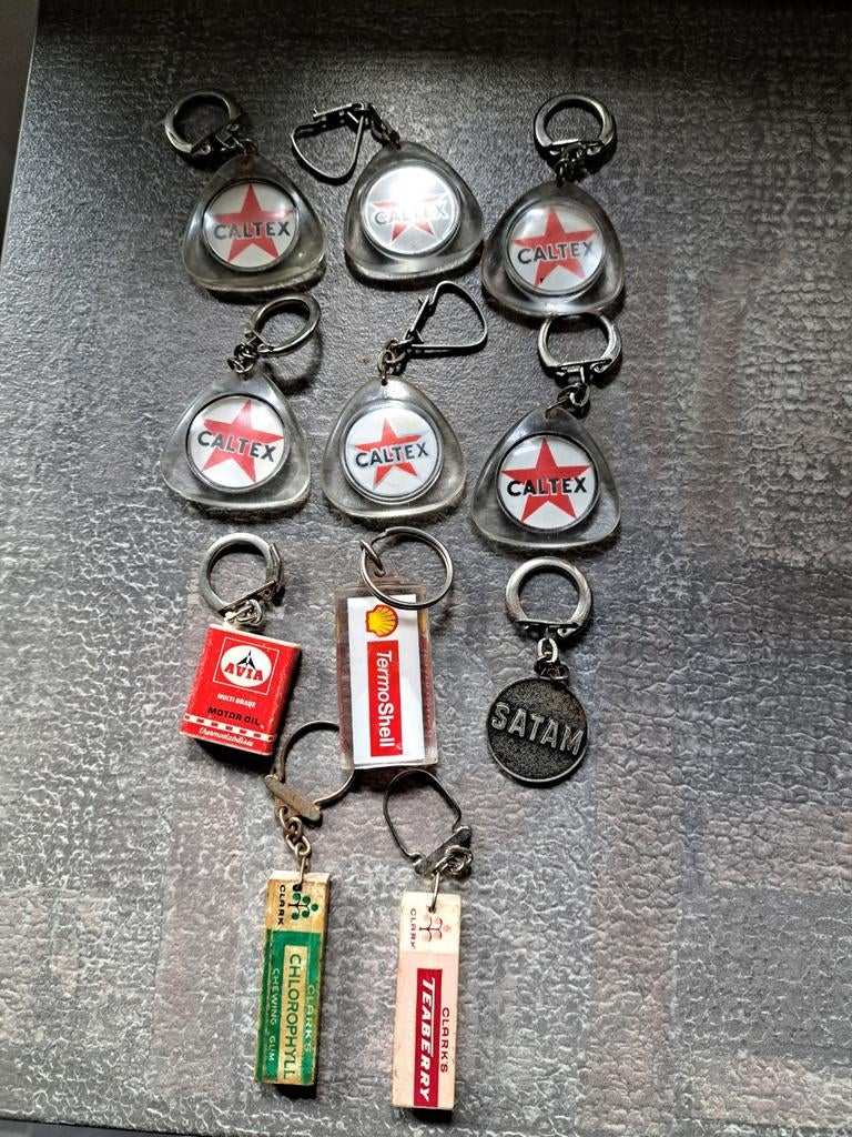 11 porte clé caltex antar  satam et autres, Collections