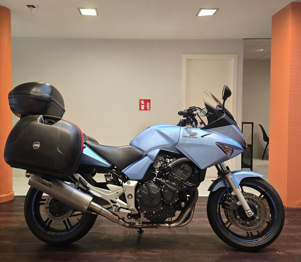 Honda CBF 600 S**2005**17.400km**Garantie, Motos, Motos | Honda, Entreprise, Tourisme, Enlèvement