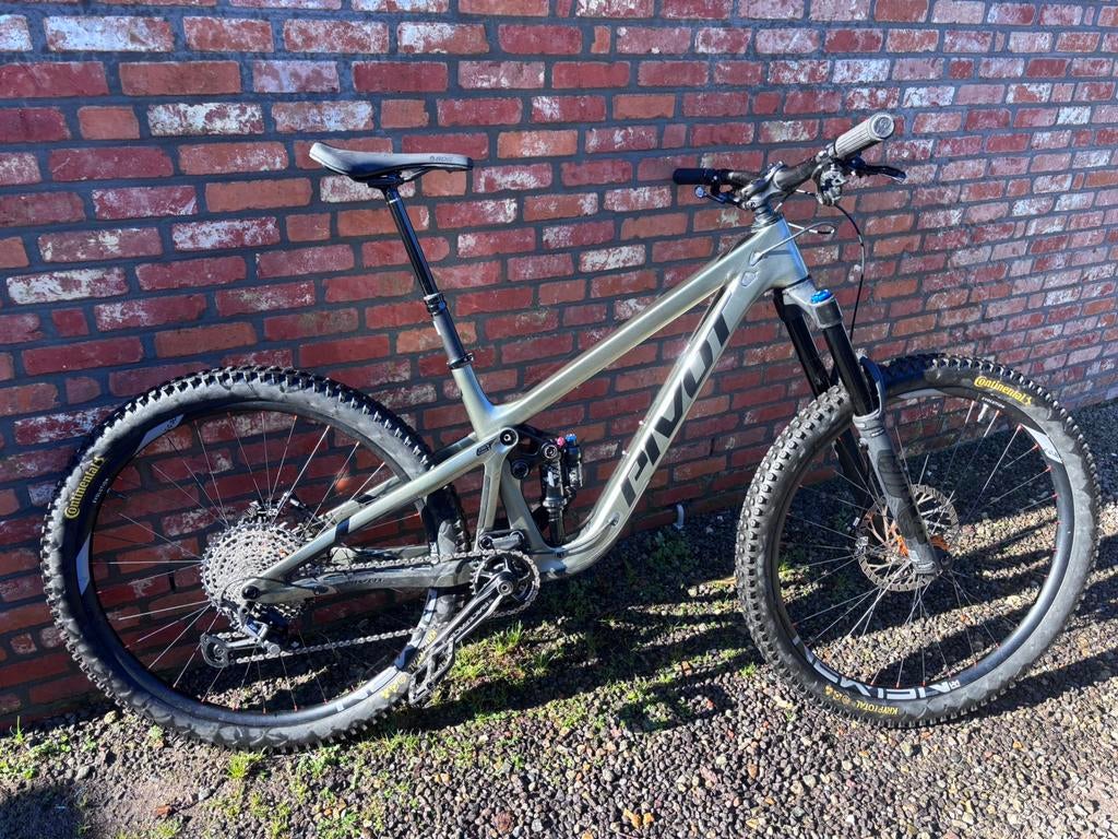 Pivot Firebird  medium, Enlèvement, Comme neuf