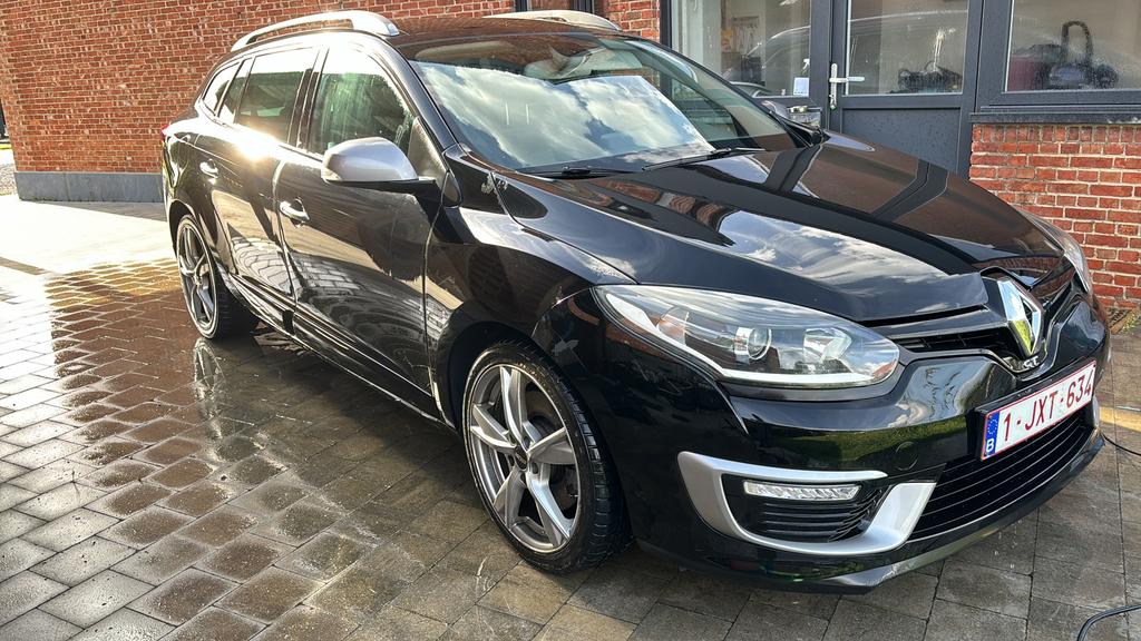 Mégane GT 220, Autos, Renault, Particulier, Mégane, ABS, Airbags, Air conditionné, Bluetooth, Feux de virage, Ordinateur de bord