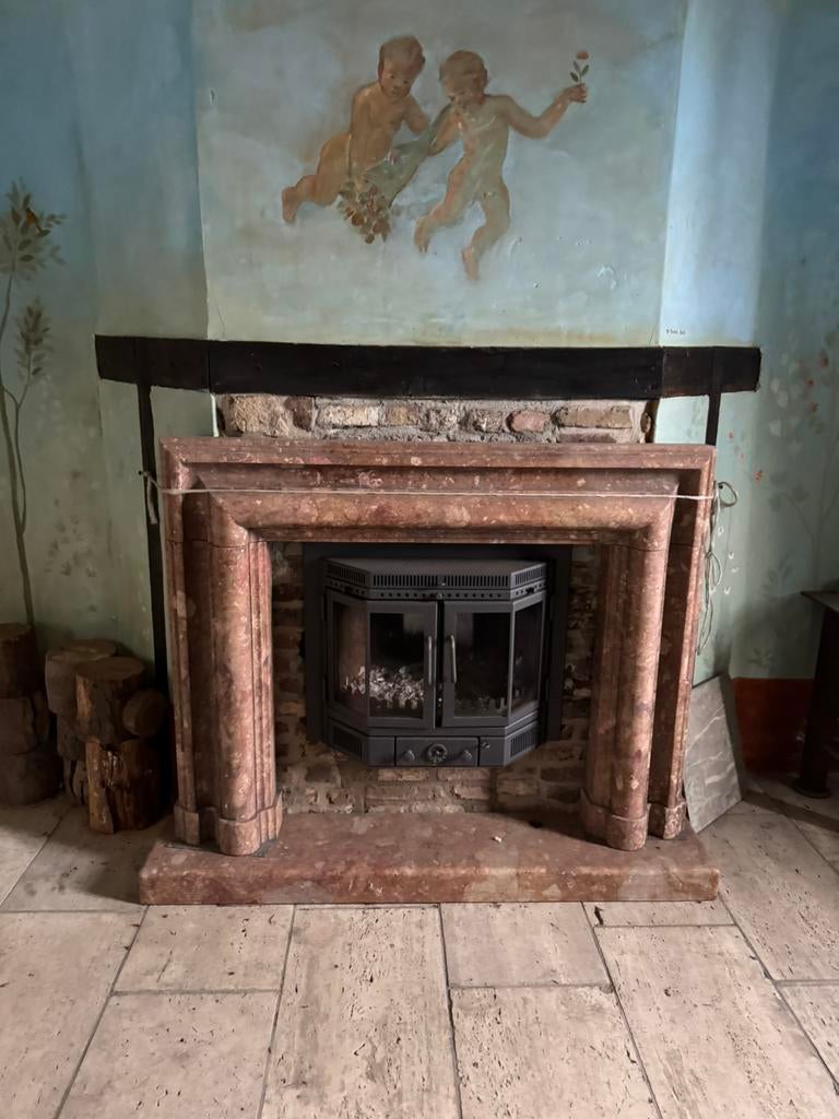 Cheminées en pierre, Enlèvement, Comme neuf