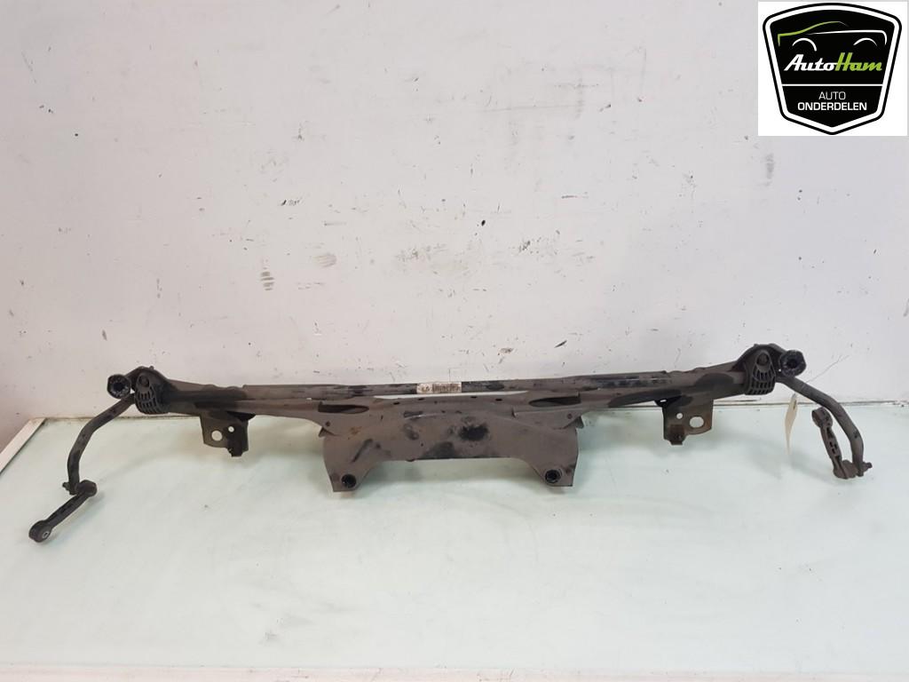 BERCEAU MOTEUR BMW 2 serie Gran Tourer (F46), Utilisé, BMW