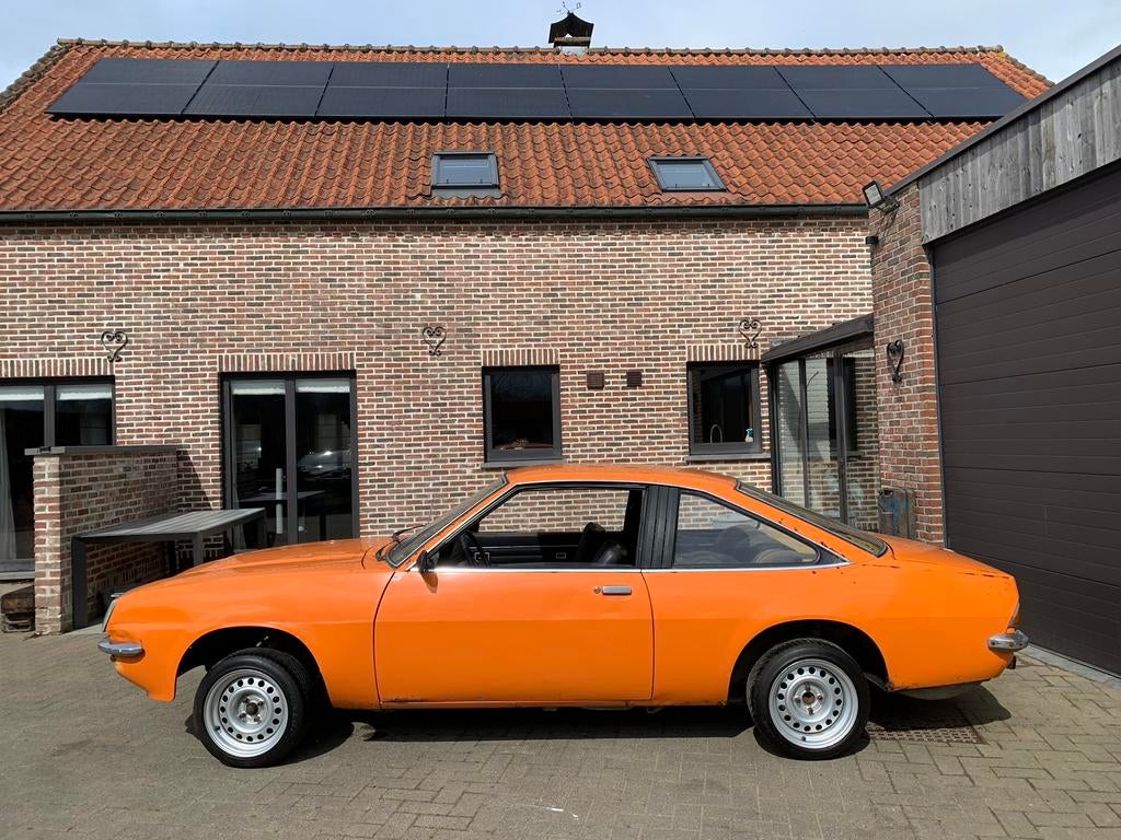 3 oldtimers te koop, opel manta, fiat 600. Levering mogelijk, Autos, Oldtimers & Ancêtres, Particulier, Fiat, Essence, Enlèvement