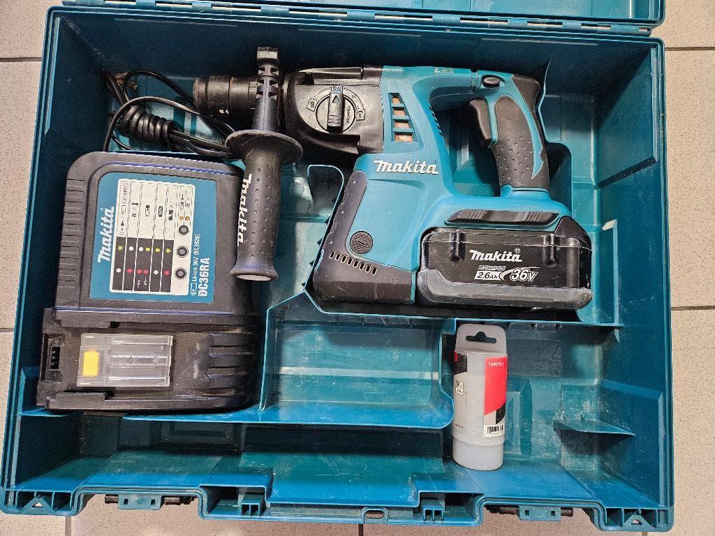 Perceuse à percussion Makita 36 V et fonction burin, Bricolage & Construction, 600 watts ou plus, Comme neuf, Enlèvement, Mécanisme de percussion