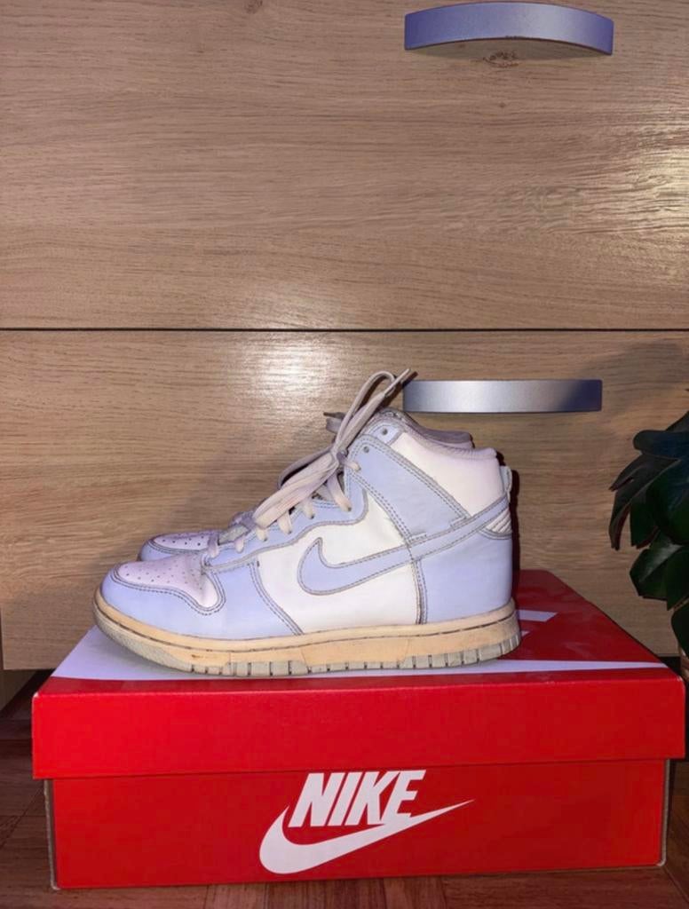 Nike Dunk Woman / Man, Kleding | Dames, Schoenen, Wit, Ophalen of Verzenden, Sneakers, Gedragen