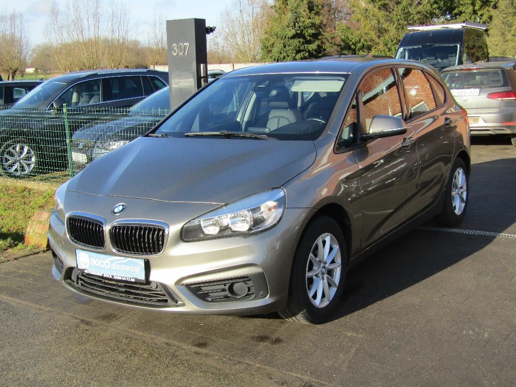 Bmw 216 Active Tourer, Auto's, BMW, Voorwielaandrijving, 4 cilinders, Bruin, 2 Reeks Active Tourer