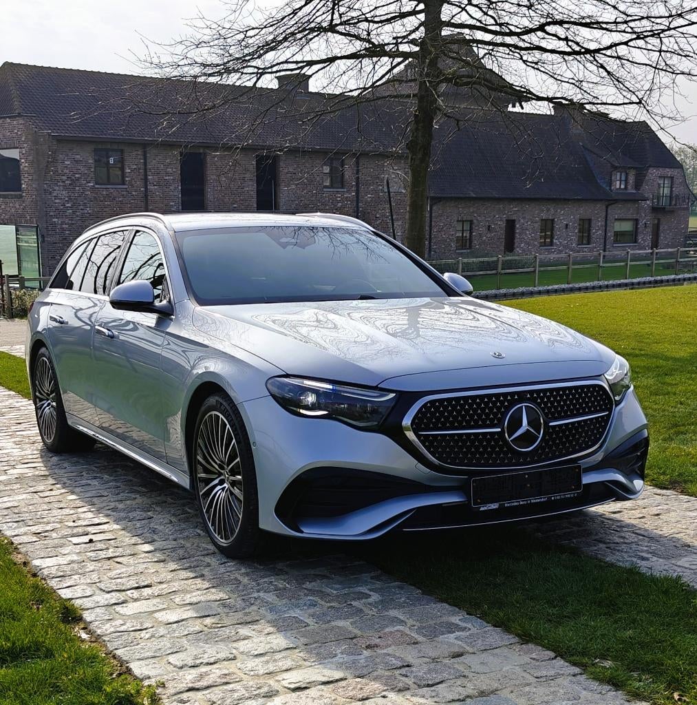 Mercedes-Benz E300e Break AMG Line, Euro 6, Entretenue par le concessionnaire, Noir, 5 portes