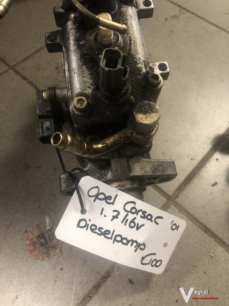 Opel corsa C dieselpomp 1.7 bwjr 2001, Auto-onderdelen, Gebruikt, -, -, Ophalen of Verzenden