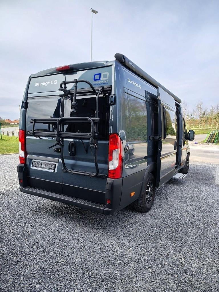 🚐✨ SUNLIGHT 640 DD Editie–Manueel -Lengtebedden - 🔥, Boîte manuelle, Porte moustiquaire, Diesel, Jusqu'à 3