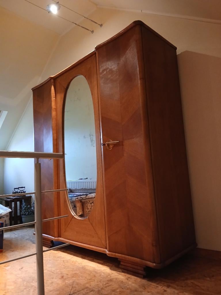 lit en bois ancien avec armoire à miroir, Antiquités & Art, Antiquités | Meubles | Armoires, Enlèvement